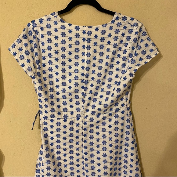 White & Blue Floral Wrap Tie Dress - Picture 6 of 7